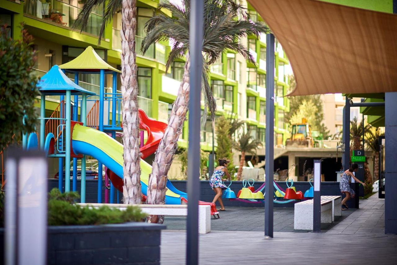 Fanta Sea Apartament Spa N Pool Beach Resort Năvodari Екстериор снимка
