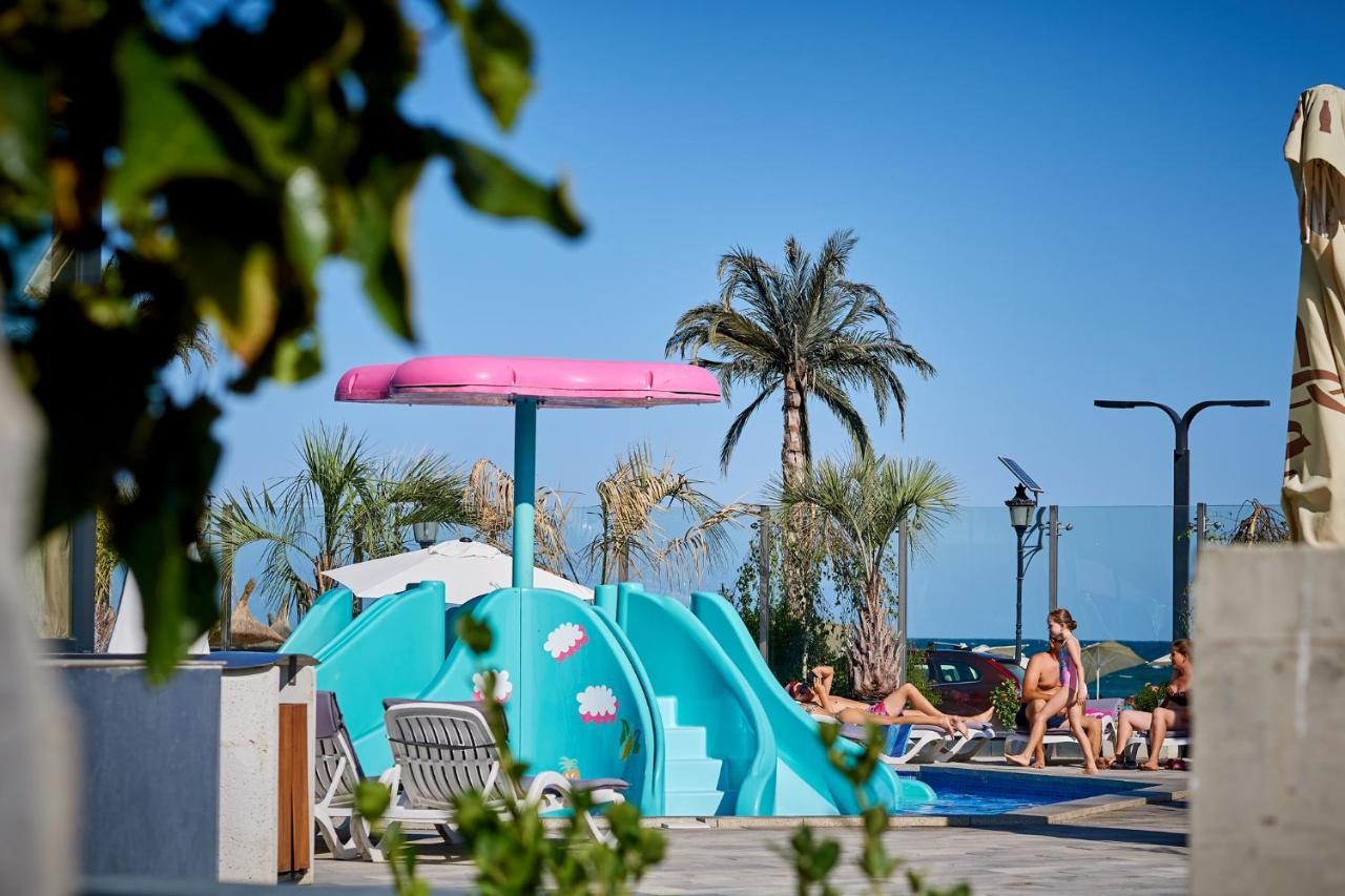 Fanta Sea Apartament Spa N Pool Beach Resort Năvodari Екстериор снимка